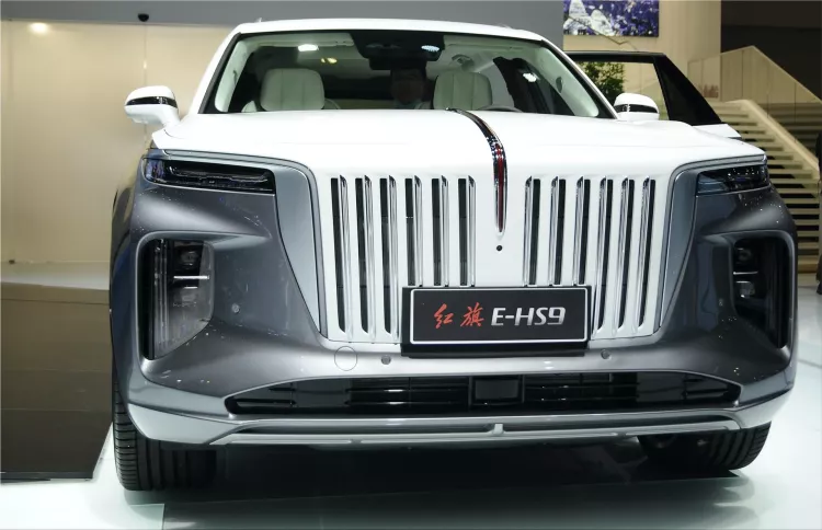 Hongqi E-HS9 luxury e-SUV
