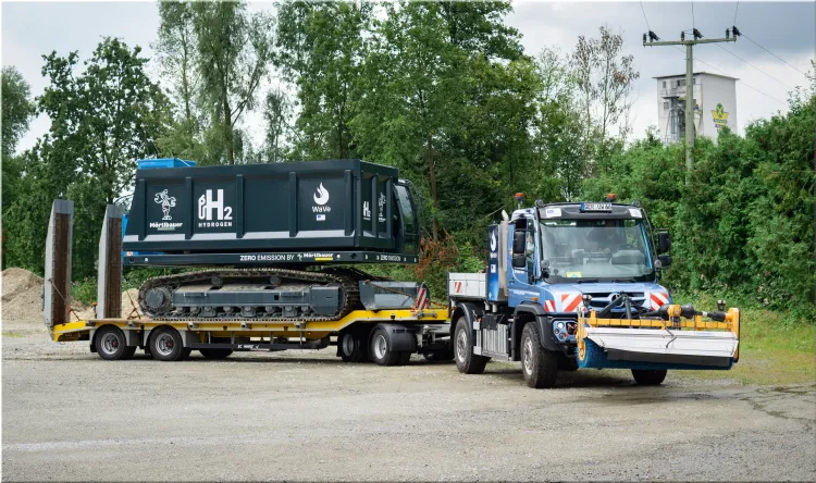 Hydrogen Combustion Engines: A Successful Endeavor by Mercedes-Benz Special Trucks and Mörtlbauer