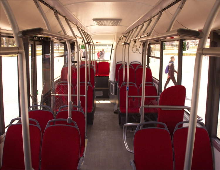 MAZ 303E10 electric bus: specifications and design