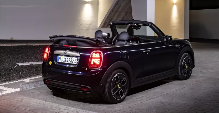 MINI Cooper SE Cabriolet