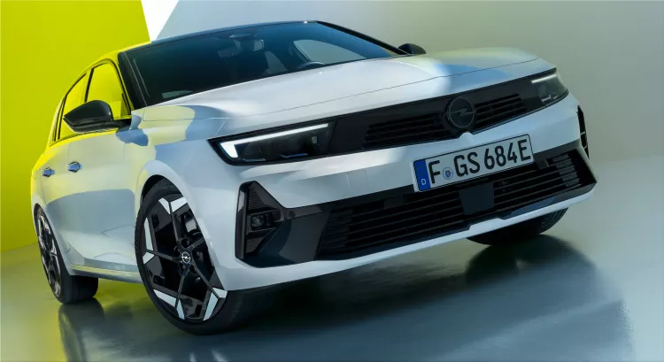 Opel Astra GSe plug-in hybrid