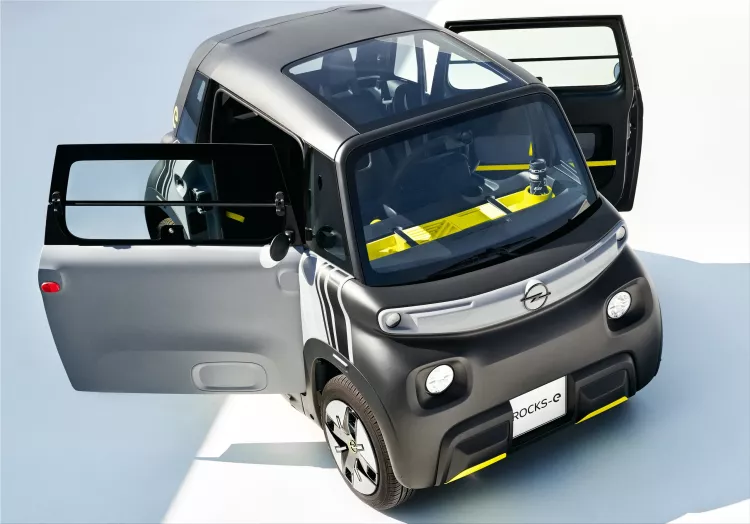 The new Opel Rocks-e is urban mobility