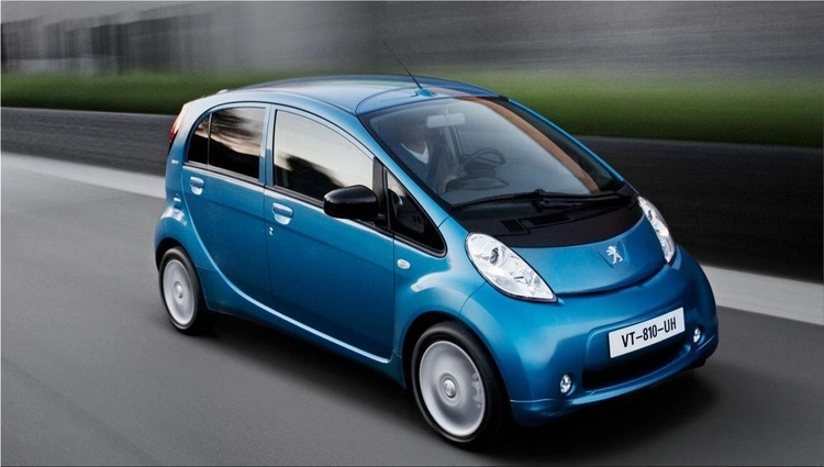 Peugeot iOn