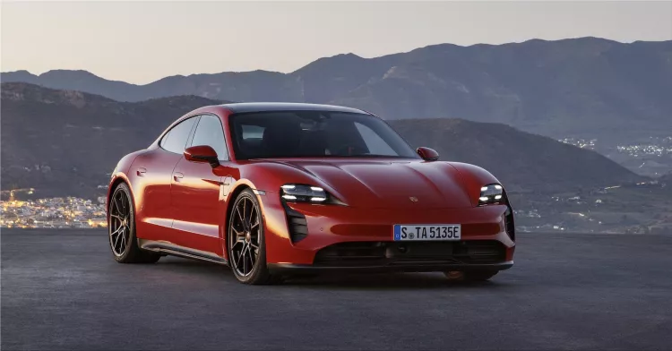 Porsche Taycan GTS