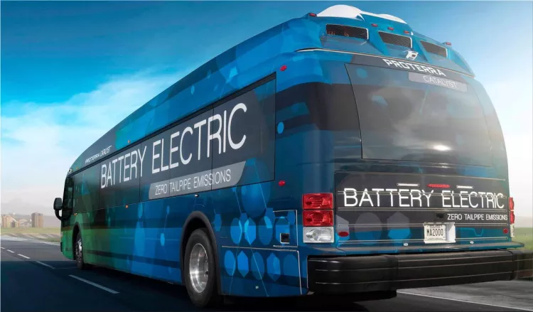 Electric buses: cheaper and more sustainable thanks to Nissan Leaf