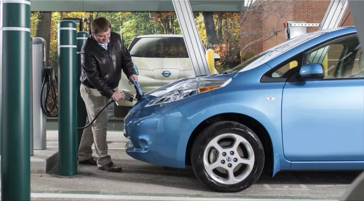 17,400 public electric vehicle charging locations in Germany