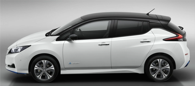 2021 Nissan LEAF