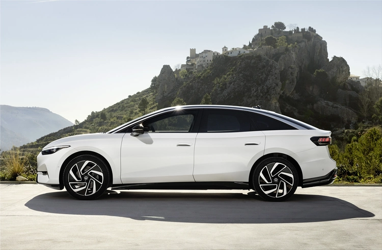 2023 Volkswagen ID.7 GTX