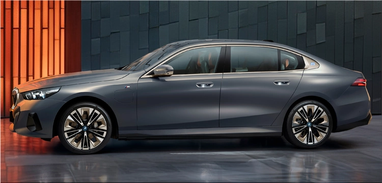 2024 BMW i5