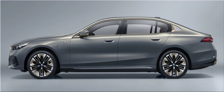 2024 BMW i5