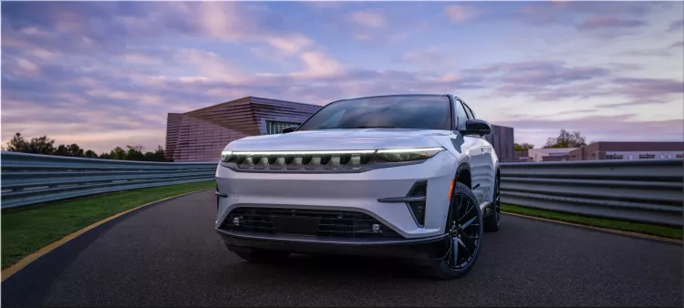 2024 Jeep Wagoneer S