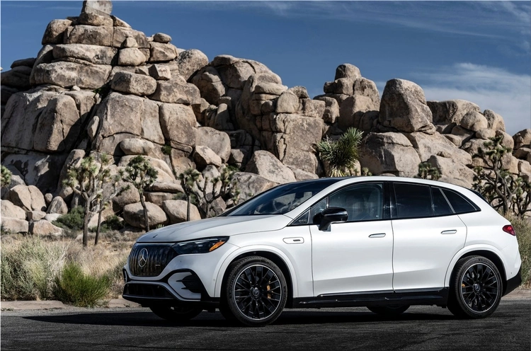 Mercedes-Benz EQE AMG SUV