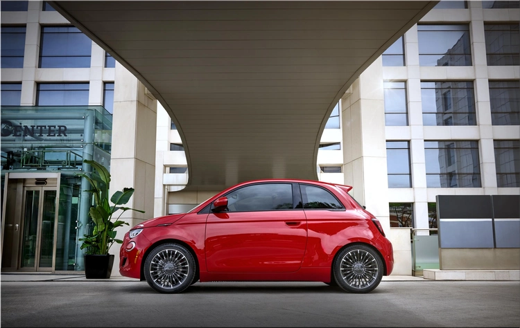 2024 Fiat 500e