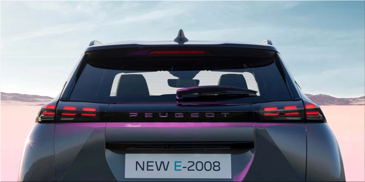 2024 Peugeot e-2008