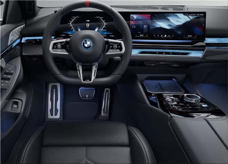 2025 BMW i5 M60 Touring