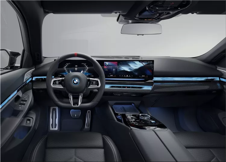 2025 BMW i5 M60 Touring