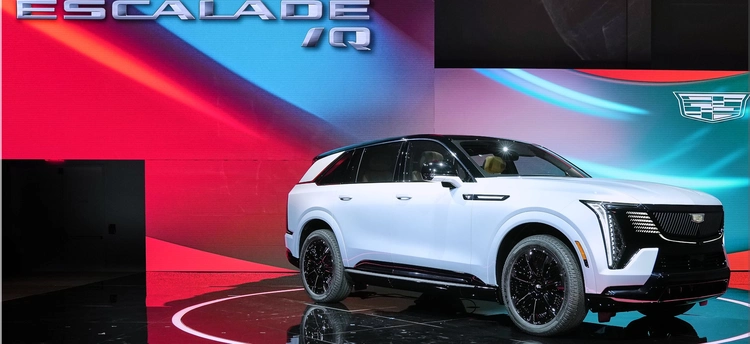 2025 Cadillac Escalade IQ