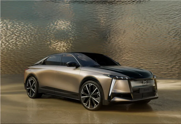 DS No8 Electric Car