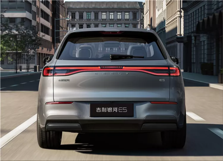 2025 Geely Galaxy E5