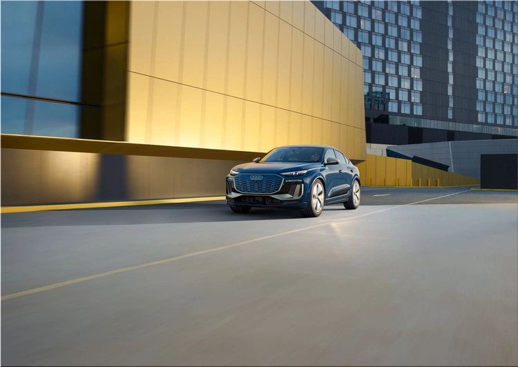 Audi SQ6 e-tron