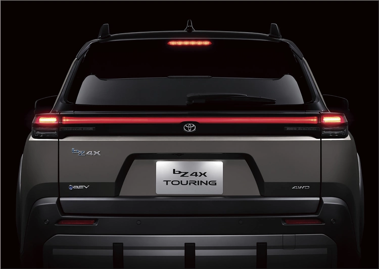 2027 Toyota bZ4X Touring
