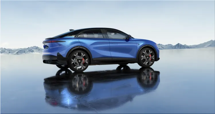 Alpine A390