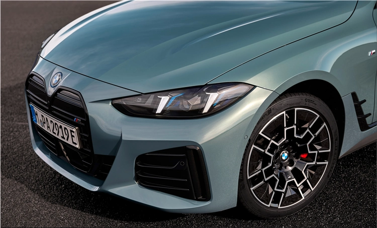 BMW i4 eDrive40