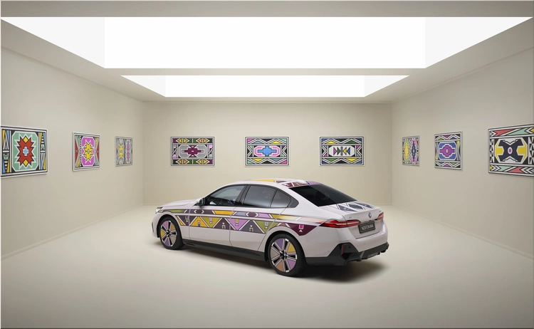 BMW i5 Flow NOSTOKANA
