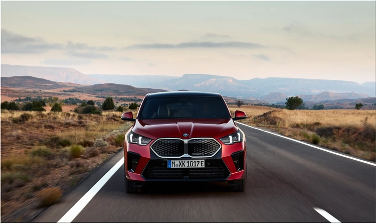 BMW iX2