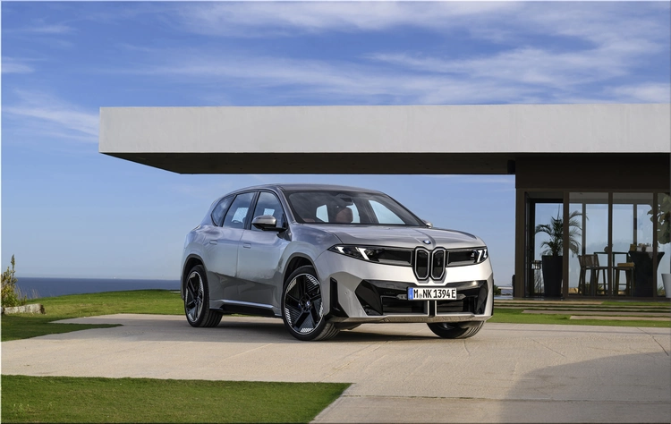 BMW iX3