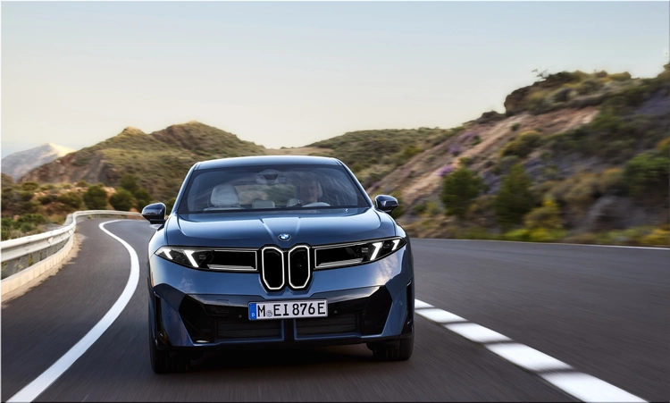 BMW iX3 50 xDrive