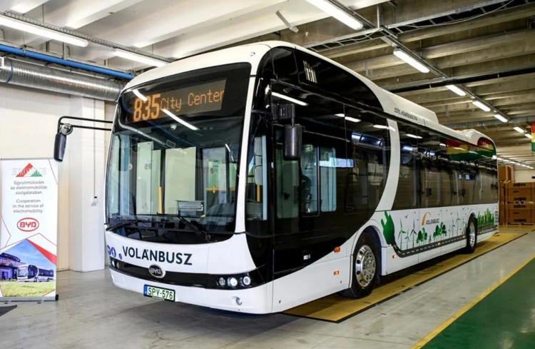 BYD electric bus