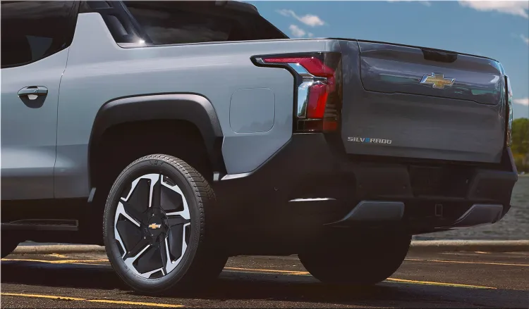 2025 Chevrolet Silverado EV