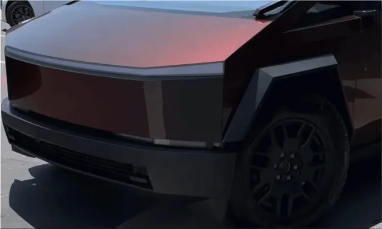 Cybertruck Wrap
