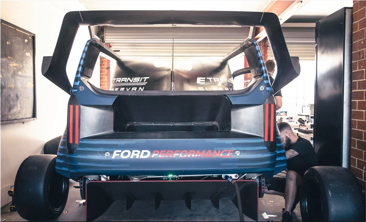 Ford Supervan 4.2
