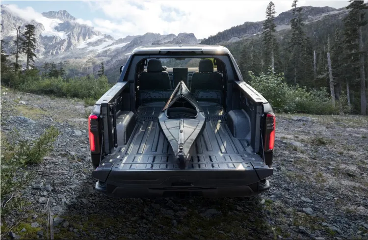 GMC Sierra EV Denali 1