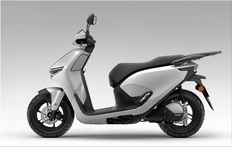 Honda CUV e Electric Scooter