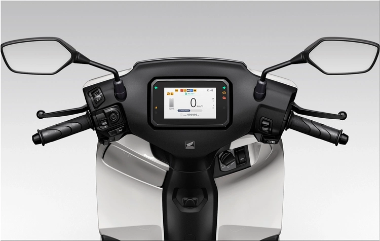 Honda CUV e Electric Scooter