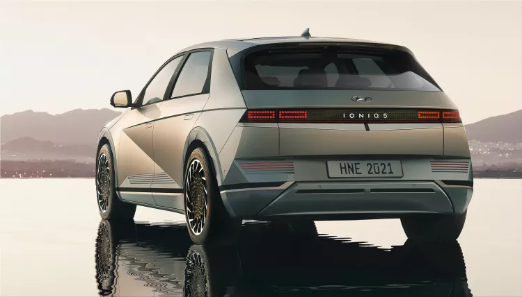 Ioniq 5 electric crossover