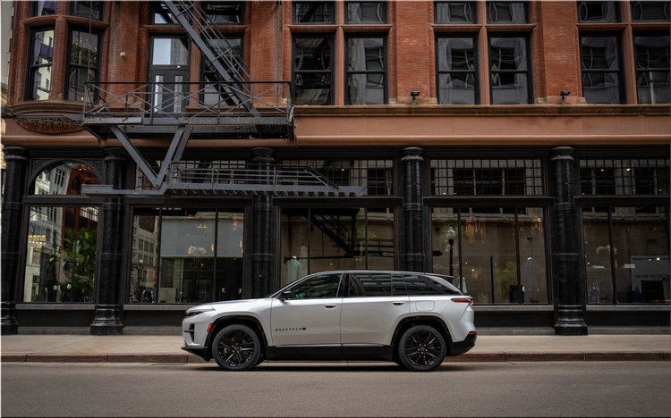2026 Jeep Wagoneer S