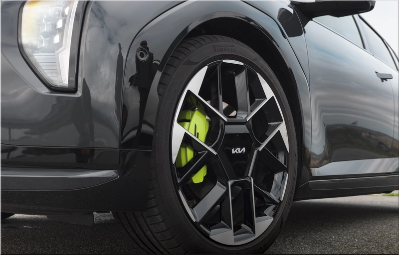 Kia EV4 GT