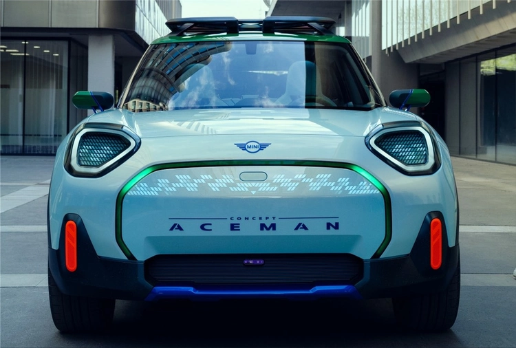 MINI Concept Aceman electric car
