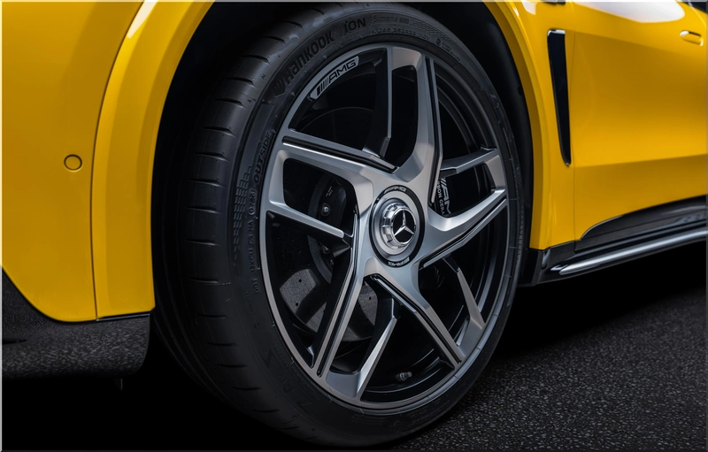 Mercedes-AMG GT SUV