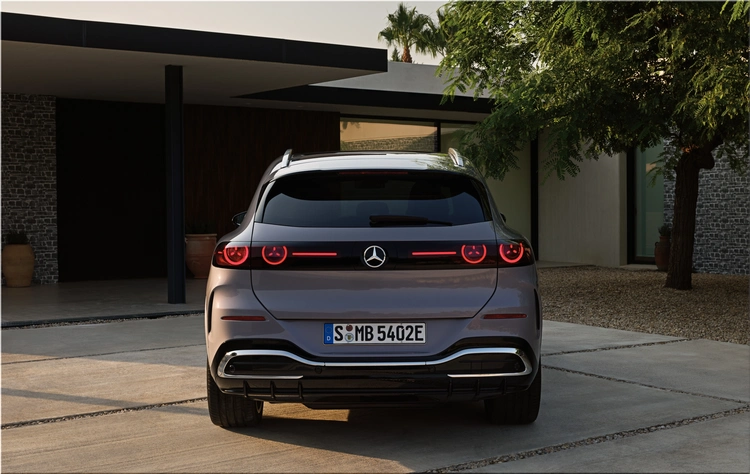 2026 Mercedes-Benz GLC 400 4MATIC