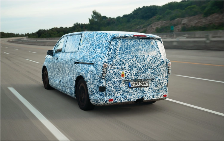 Mercedes-Benz VLE electric minivan