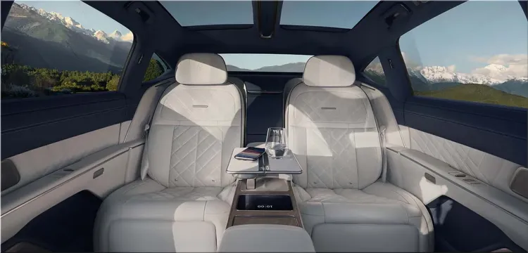 NIO ET9