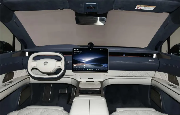 2025 NIO ET9 Electric Sedan