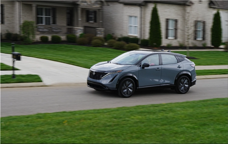 2025 Nissan Ariya