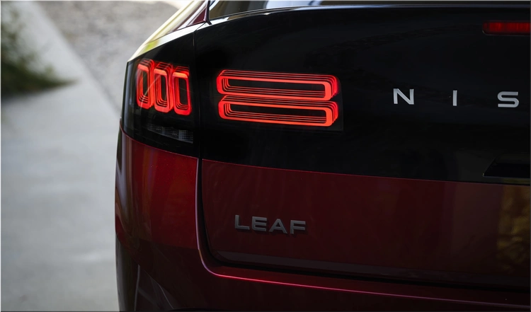Nissan Leaf Platinum+