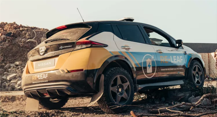 Nissan RE-LEAF disaster recovery electric vehicle